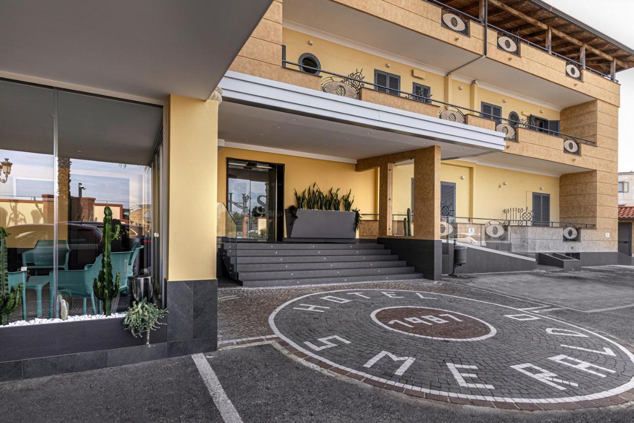 Hotel Smeraldo Qualiano Esterno foto