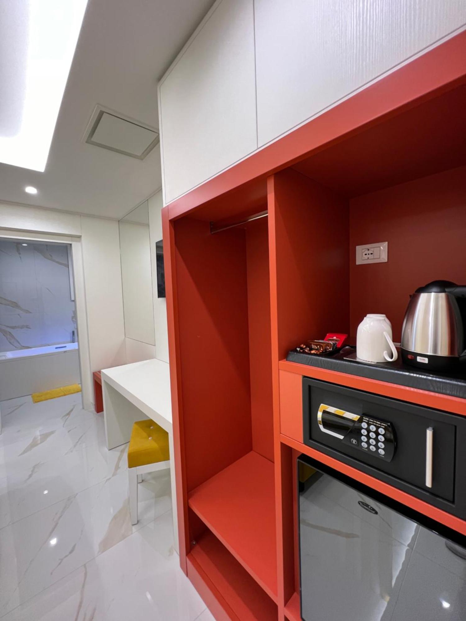 Hotel Smeraldo Qualiano Esterno foto